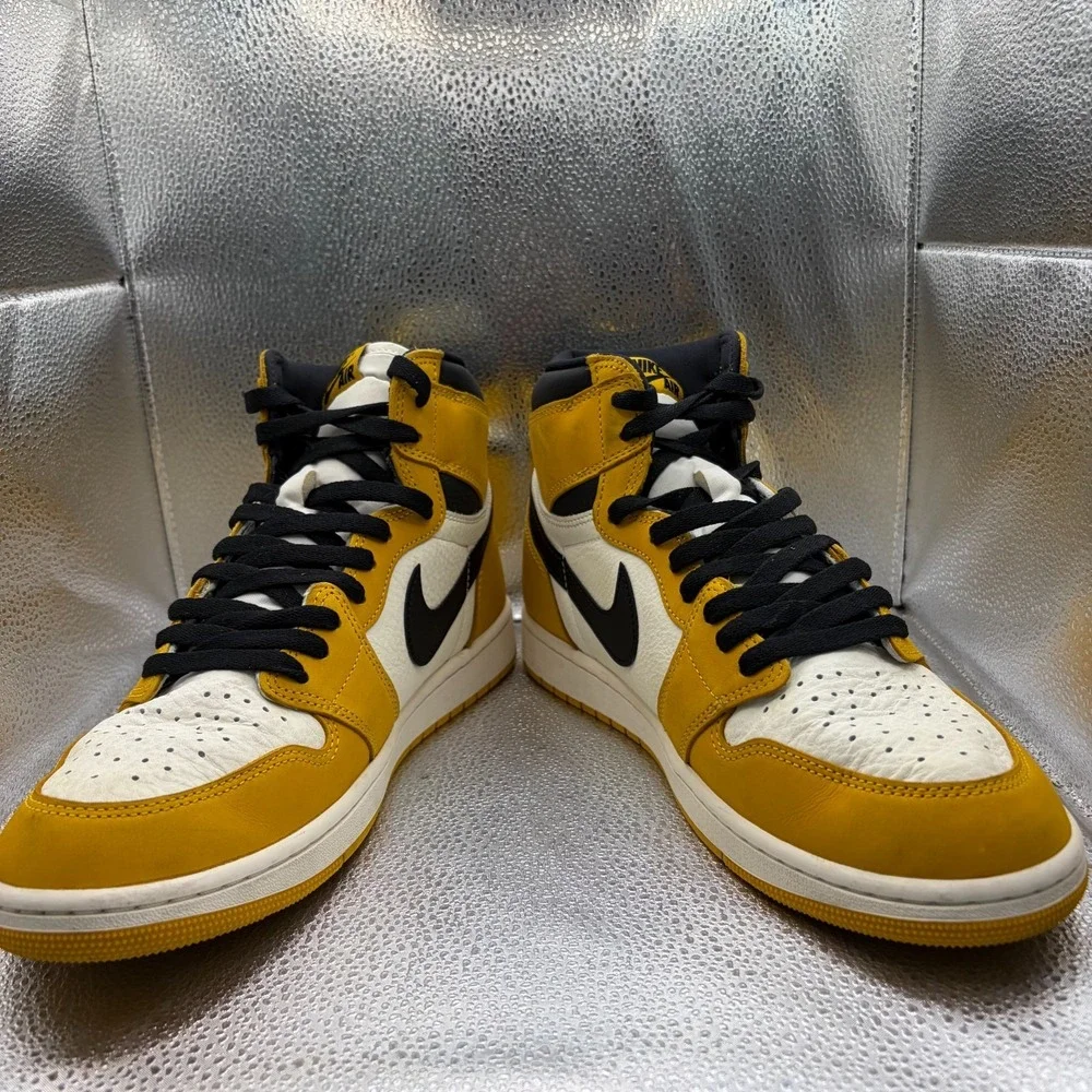 Size 11.5 Nike Air Jordan 1 Retro High OG Yellow Ochre Mens Shoes DZ5485-701